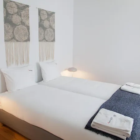 Flh Chiado Charming Apartman *